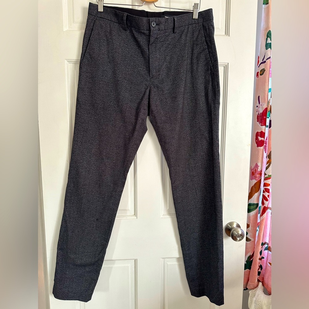 {Theory} Men’s Dress Pants Mid Weight Suiting Fabric - Waist Sz 34